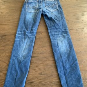 mid rise american eagle jeans